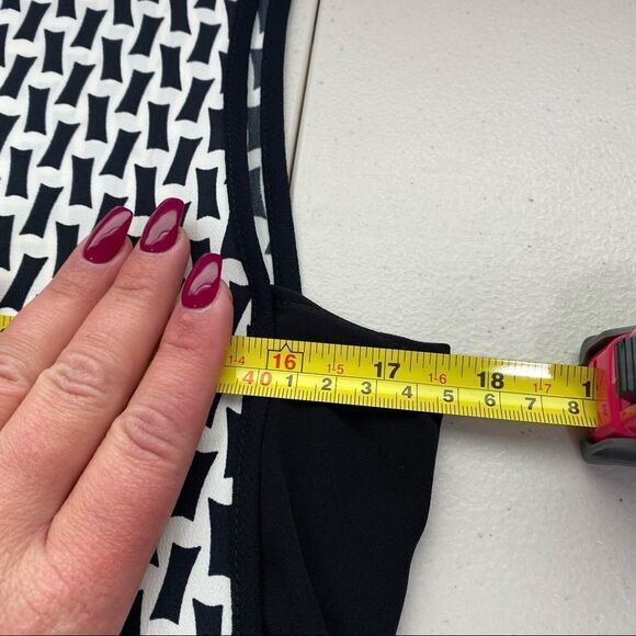 ZARA Jacquard Sleeveless Blouse - Picture 9 of 11